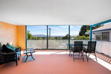 House For Sale - NSW - Kyogle - 2474 - Wait Til You See the Views!  (Image 2)