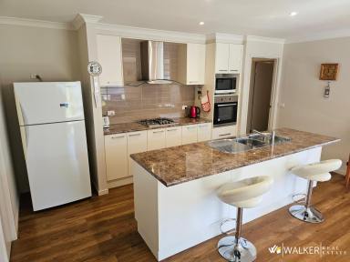 House For Sale - VIC - Kyabram - 3620 - "Modern Living in a Great Location"  (Image 2)