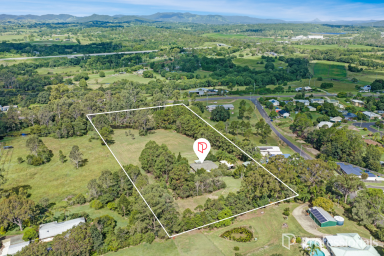 House For Sale - QLD - Victory Heights - 4570 - 5 ACRE RESIDENTIAL SUBDIVISION OPPORTUNITY WITH ESTABLISHED DWELLING!  (Image 2)