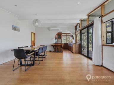 House For Sale - VIC - Port Welshpool - 3965 - Spacious Dual-Level Home on a Generous Block  (Image 2)