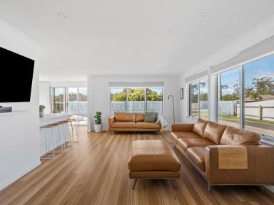 House For Sale - TAS - Turners Beach - 7315 - Renovated Coastal Living  (Image 2)