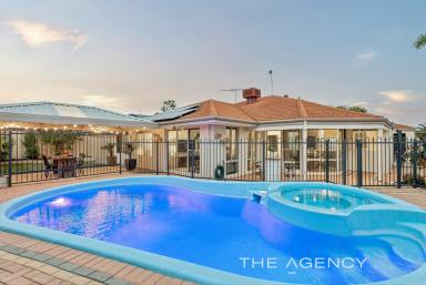 House For Sale - WA - Carramar - 6031 - RESORT-STYLE LIVING WITH ROOM TO GROW  (Image 2)