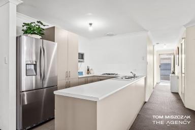 Villa For Sale - WA - Armadale - 6112 - Superb Quality, Superb Lifestyle  (Image 2)