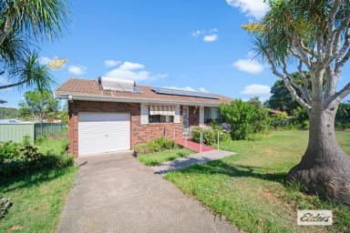 House For Lease - NSW - Taree - 2430 - PEACEFUL CUL-DE-SAC LIVING WITH SHED & SOLAR SAVINGS  (Image 2)