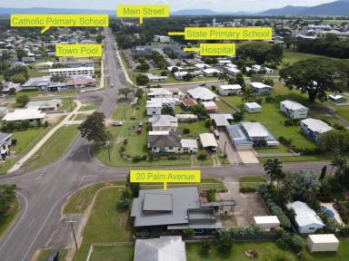 House For Sale - QLD - Ingham - 4850 - LOWSET BUILDING ON CORNER BLOCK!  (Image 2)
