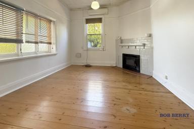 House For Lease - NSW - Dubbo - 2830 - Double brick home with period features close to CBD  (Image 2)
