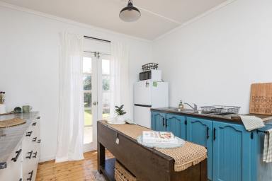 House For Sale - VIC - Merbein - 3505 - What A Great Starter or Investment!  (Image 2)