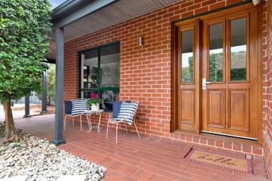 House For Sale - VIC - Mildura - 3500 - Style, Space and Serenity in a Tightly Held Court  (Image 2)