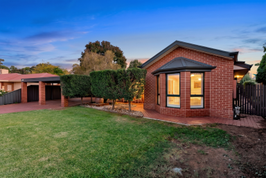 House For Sale - VIC - Mildura - 3500 - Style, Space and Serenity in a Tightly Held Court  (Image 2)