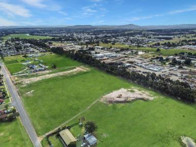Residential Block For Sale - VIC - East Bairnsdale - 3875 - AFFORDABLE LAND IN A DYNAMIC GROWTH CORRIDOR  (Image 2)