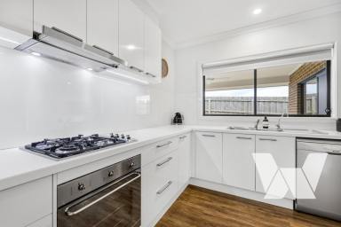 House Sold - VIC - Eastwood - 3875 - Substantial Home in Dress Circle Location (Image 2)