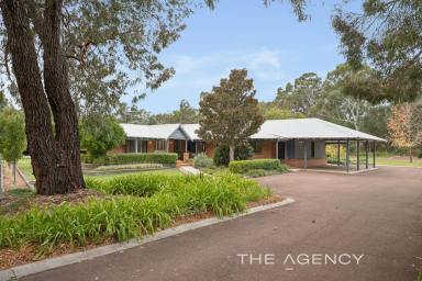 House For Sale - WA - Gooseberry Hill - 6076 - Rural Bliss with A Whole Lot Of Country Charm, Only 30 Minutes to Perth (Image 2)