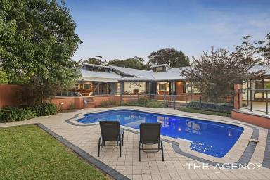 House For Sale - WA - Gooseberry Hill - 6076 - Supreme Equine Lovers or Lifestyle Property  (Image 2)