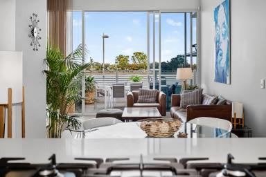 Apartment For Sale - WA - Mandurah - 6210 - Rare Waterfront Ground Floor Apartment on Mandurah’s Iconic Foreshore  (Image 2)