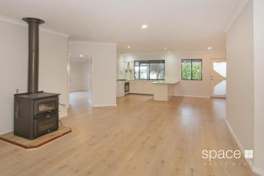 House For Sale - WA - Margaret River - 6285 - Delightful Family Home  (Image 2)