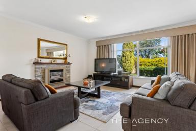 House For Sale - WA - Sorrento - 6020 - Opportunities Galore Here!  (Image 2)