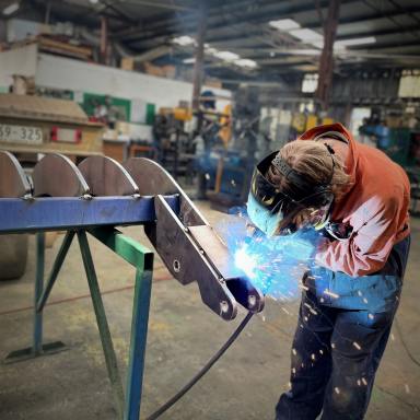 Business For Sale - VIC - Heywood - 3304 - A Rare Find!  (Image 2)