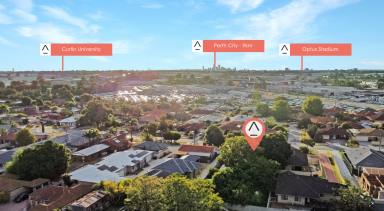 House For Sale - WA - Queens Park - 6107 - 1068sqm Retain and Build 2 Behind. 9km From Perth City  (Image 2)