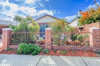 Unit For Sale - WA - Midland - 6056 - Immaculate Midland Villa  (Image 2)