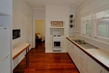 House For Lease - WA - Busselton - 6280 - Your Cozy Retreat Awaits!  (Image 2)