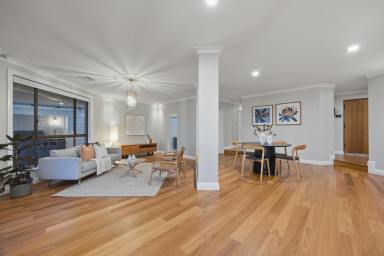House For Sale - WA - Kardinya - 6163 - A Space and Style Sensation! (Image 2)