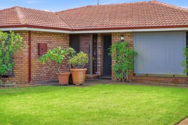 House For Sale - WA - East Bunbury - 6230 - Neat 4x1 with Workshop, Side Access & Huge Block  (Image 2)