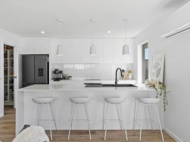 House For Sale - TAS - Spreyton - 7310 - Light, Bright & Stunning  (Image 2)