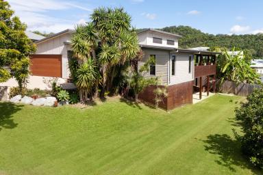House For Sale - QLD - Eumundi - 4562 - Dual Living in the Heart of Eumundi  (Image 2)