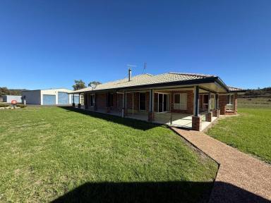 House For Sale - QLD - Dalcouth - 4380 - Stanthorpe - Lifestyle - Location - Loads of Water (Image 2)
