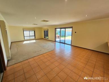 House For Sale - VIC - Kyabram - 3620 - "Spacious Home - Desirable Location"  (Image 2)