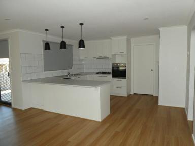 House Leased - VIC - Bairnsdale - 3875 - QUALITY RENOVATED HOME  (Image 2)