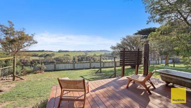 House For Sale - VIC - Fish Creek - 3959 - Family home in the heart of the Fish Creek hills.  (Image 2)