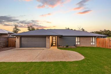 House For Sale - QLD - Southside - 4570 - Contemporary Family Home with Resort-Style Backyard  (Image 2)