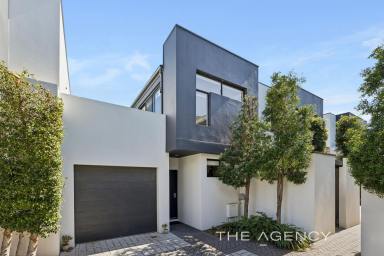 House For Sale - WA - Hamilton Hill - 6163 - Open Sunday 10:30am  (Image 2)