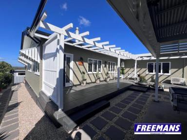 House For Sale - QLD - Kingaroy - 4610 - Stunning renovation in perfect hill location  (Image 2)