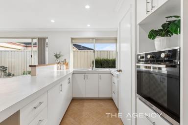 House For Sale - WA - Bayswater - 6053 - EASY, BRIGHT AND BREEZY!!!  (Image 2)