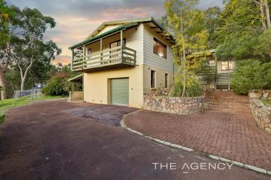 House For Sale - WA - Darlington - 6070 - R5 Subdivision potential, Elevated Hills Sanctuary, City Views  (Image 2)