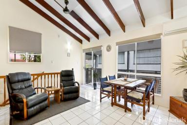 Townhouse For Sale - QLD - Blacks Beach - 4740 - Coastal Living at Blue Pacific Resort - Ideal 2-Bedroom Townhouse!  (Image 2)