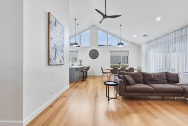 House For Sale - VIC - Kennington - 3550 - Timeless Character, Contemporary Finish  (Image 2)