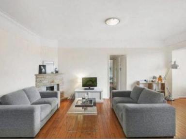 Apartment For Lease - NSW - Point Piper - 2027 - Point Piper Absolute Waterfront 3 Br with Harbour views Furnished or unfurnished  (Image 2)