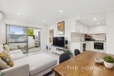 Apartment For Sale - WA - Glendalough - 6016 - Stylish Ground Floor Living!  (Image 2)