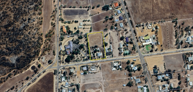 House For Sale - WA - Kellerberrin - 6410 - Contact Agent  (Image 2)