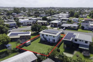 House For Sale - QLD - Beaconsfield - 4740 - LOCATION, LOCATION!!  (Image 2)