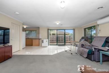 House For Sale - VIC - Cranbourne - 3977 - Fantastic 3-Bedroom Opportunity - No Body Corporate  (Image 2)