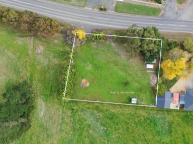 Residential Block For Sale - TAS - Gretna - 7140 - Level, Fully Fenced Block Ready to Build  (Image 2)