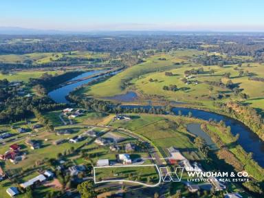 Residential Block For Sale - VIC - Nicholson - 3882 - The Nicholson River Called. It's Waiting For You.  (Image 2)