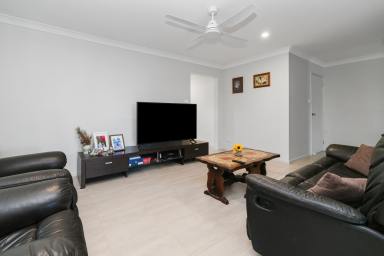 House For Sale - NSW - Raymond Terrace - 2324 - UNDER OFFER!  (Image 2)