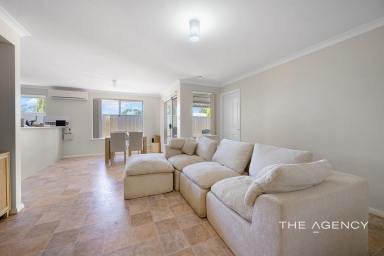 Unit For Sale - WA - Bluff Point - 6530 - NOW SELLING - QUALITY BLUFF POINT 3x2 RESIDENCE EASY CARE & CLASSY  (Image 2)