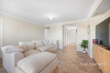 Unit For Sale - WA - Bluff Point - 6530 - NOW SELLING - QUALITY BLUFF POINT 3x2 RESIDENCE EASY CARE & CLASSY  (Image 2)
