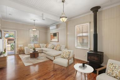 House For Sale - QLD - Newtown - 4350 - Timeless colonial charm - sympathetic extension -  preserved period character  (Image 2)
